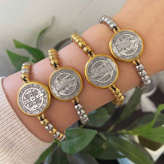 Brazalete de San Benito de Oro y Plata